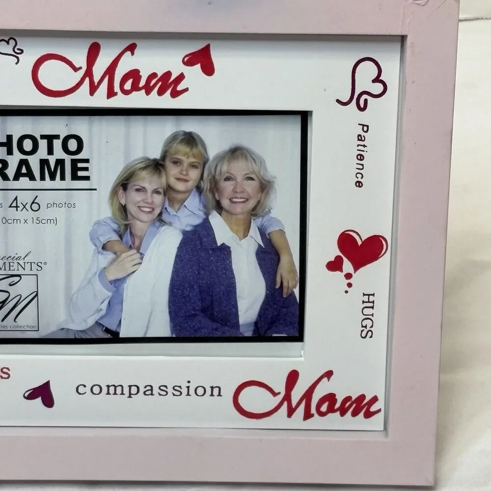Special Moments Wooden Mom 4x6 Photo Frame Pink